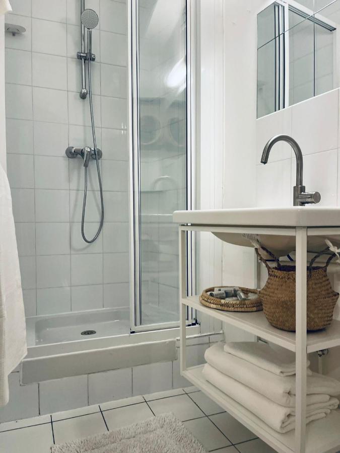 Chic Apartment On The Famous Shopping Rue Du Faubourg Saint-Honore Street Paryż Zewnętrze zdjęcie