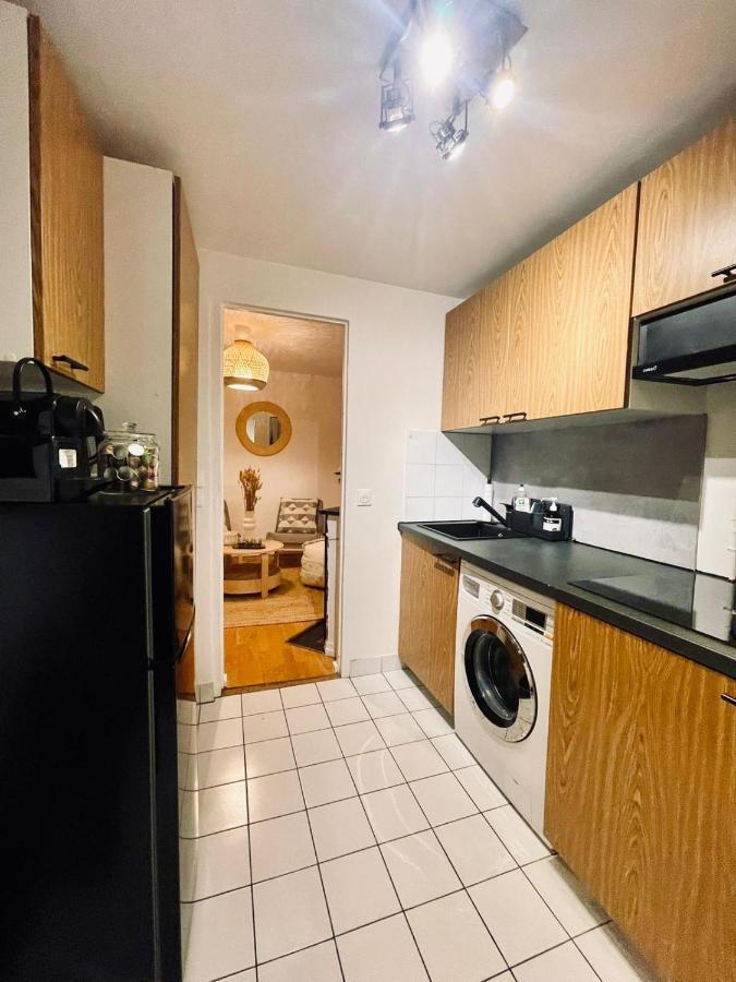 Chic Apartment On The Famous Shopping Rue Du Faubourg Saint-Honore Street Paryż Zewnętrze zdjęcie