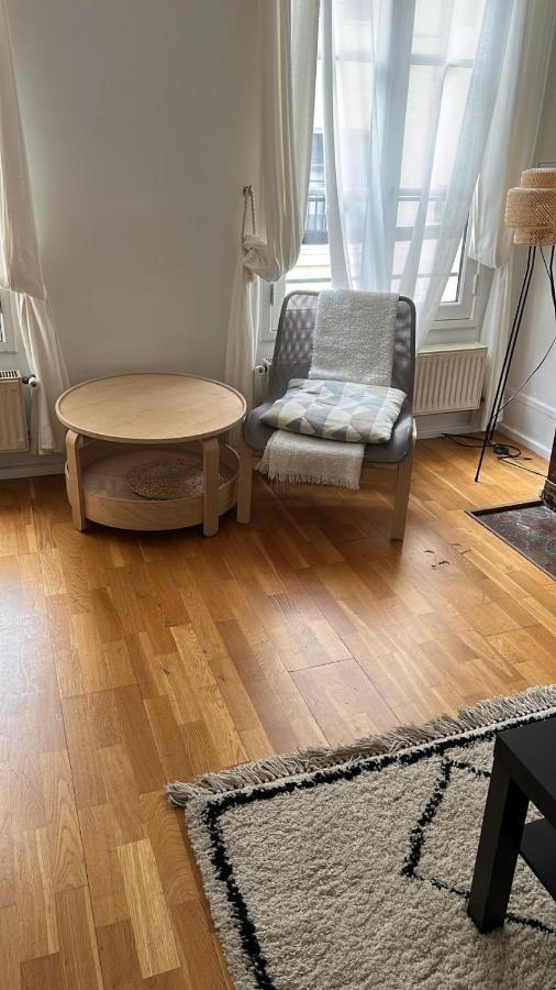Chic Apartment On The Famous Shopping Rue Du Faubourg Saint-Honore Street Paryż Zewnętrze zdjęcie